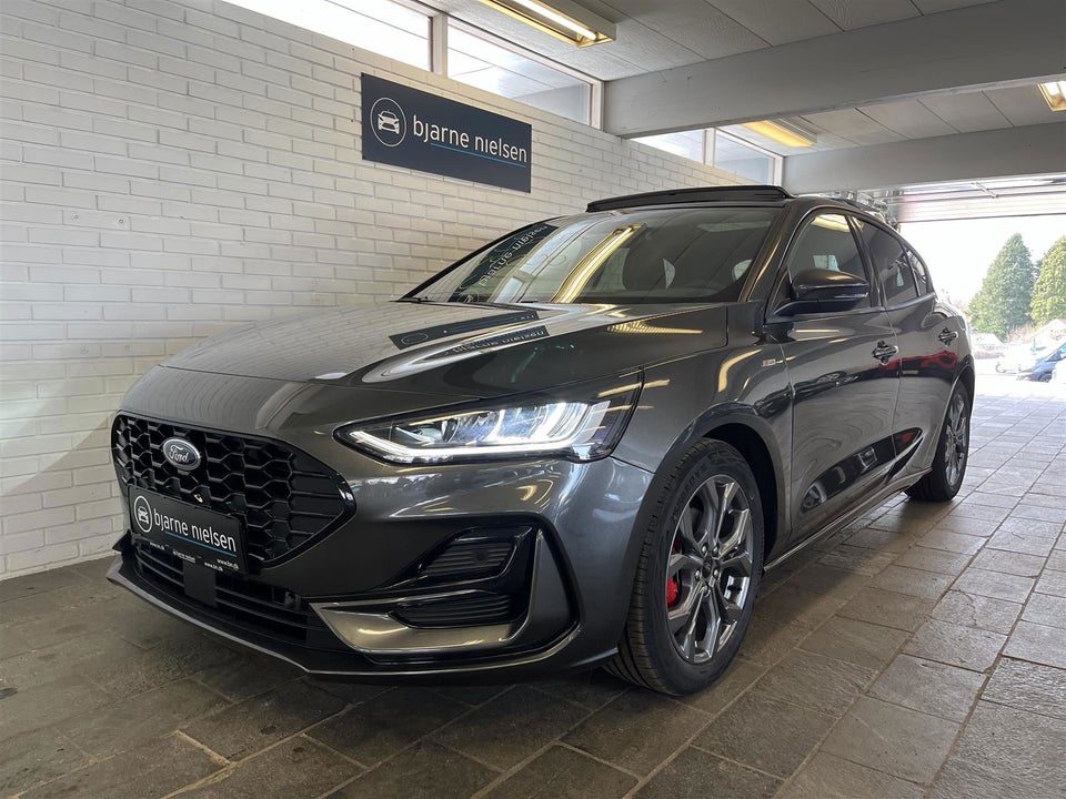 Ford Focus 1,0 EcoBoost mHEV ST-Line X DCT 5d