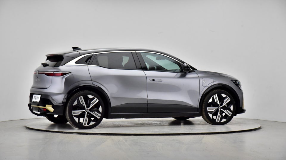 Renault Megane E-Tech 60 Iconic 5d