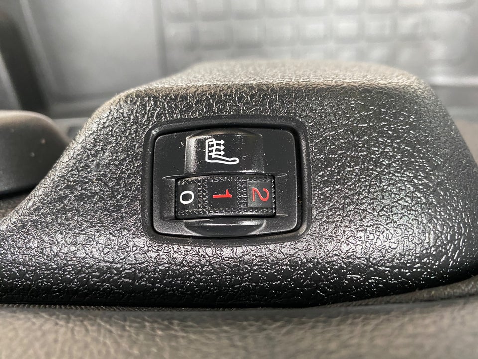 Peugeot Expert 2,0 BlueHDi 122 L3 Plus EAT8 Van