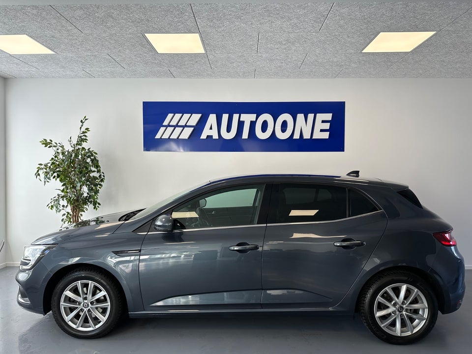 Renault Megane IV 1,3 TCe 140 Zen 5d