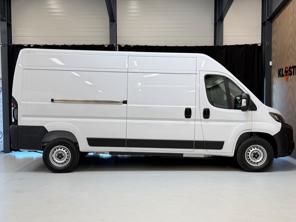 Peugeot e-Boxer 435 110 L3H2 Premium