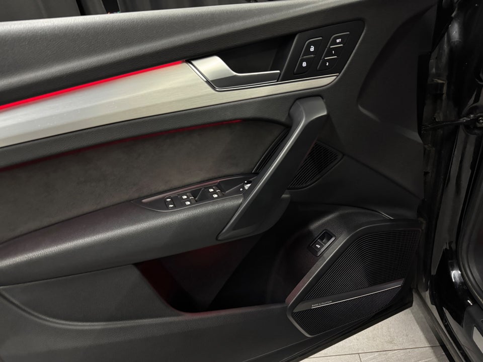 Audi Q5 3,0 TDi 286 S-line quattro Tiptr. 5d