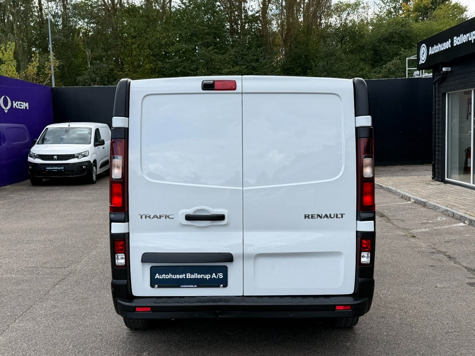 Renault Trafic 2,0 dCi 130 L2H1