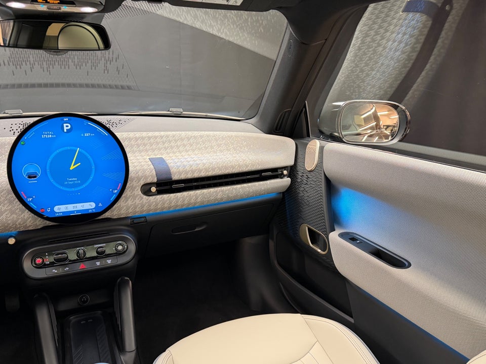 MINI Cooper SE Favoured Trim XL 3d