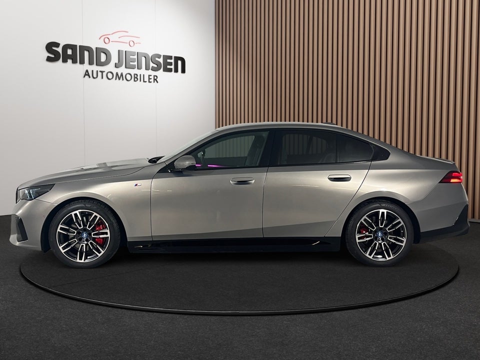 BMW i5 eDrive40 M-Sport Pro 4d