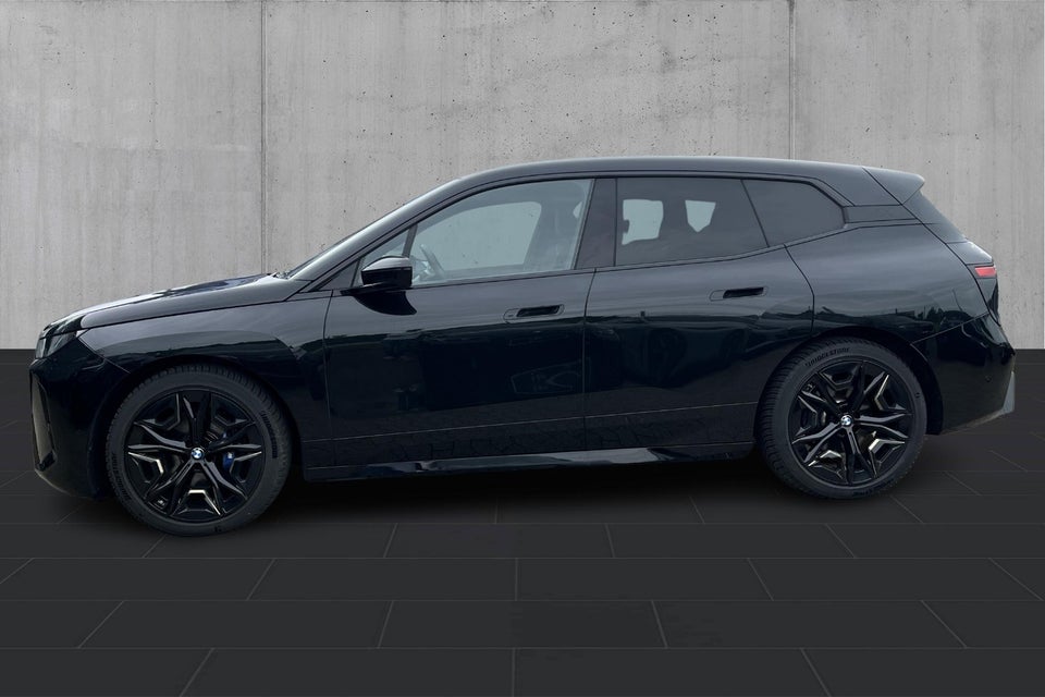 BMW iX xDrive45 M-Sport 5d