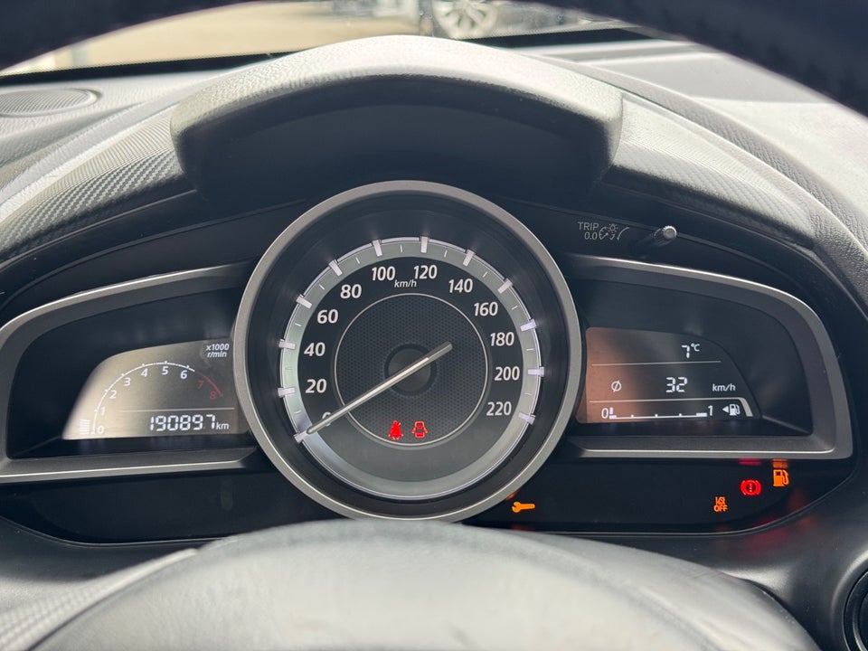 Mazda 2 1,5 SkyActiv-G 90 Nakama 5d