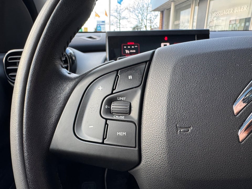 Citroën C4 Cactus 1,6 BlueHDi 100 Extravaganza 5d