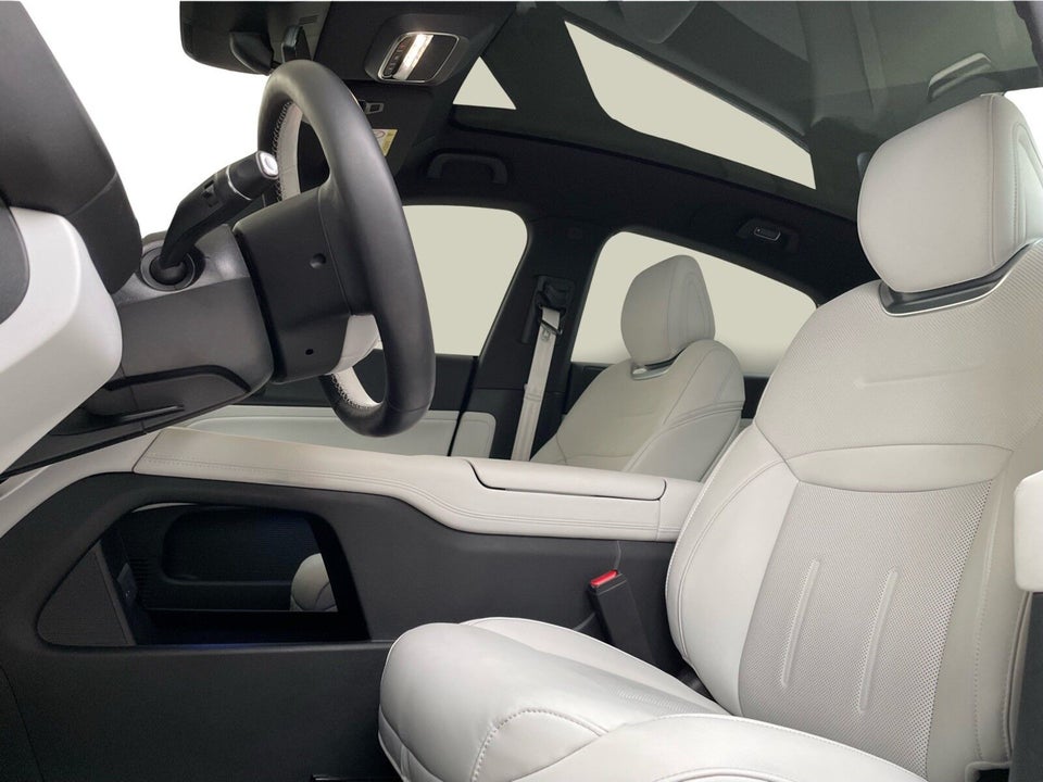 Xpeng G6 Standard Range 5d