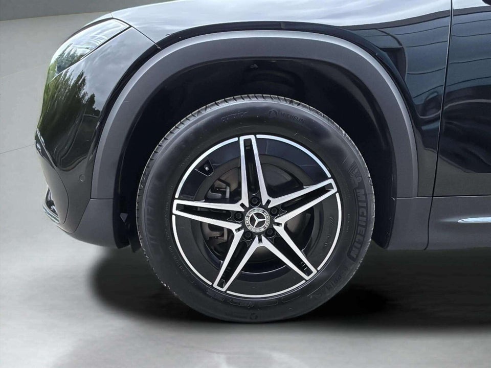 Mercedes EQB250+ AMG Edition 5d