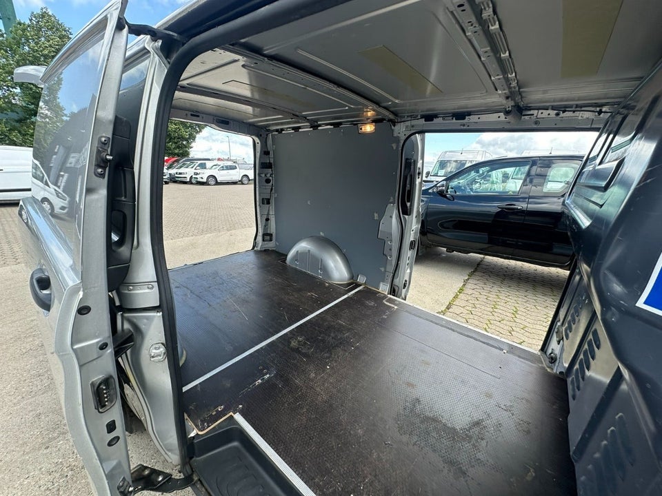 Mercedes Vito 114 2,2 CDi More XL