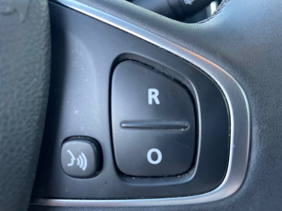 Renault Clio IV 0,9 TCe 90 Limited Sport Tourer 5d