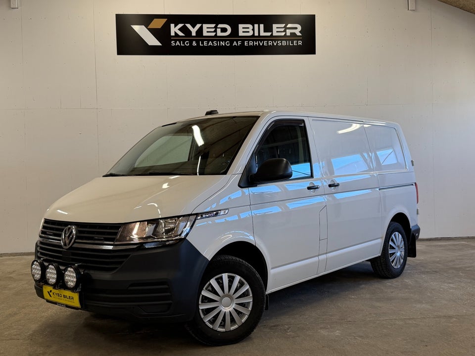 VW Transporter 2,0 TDi 150 Kassevogn DSG kort