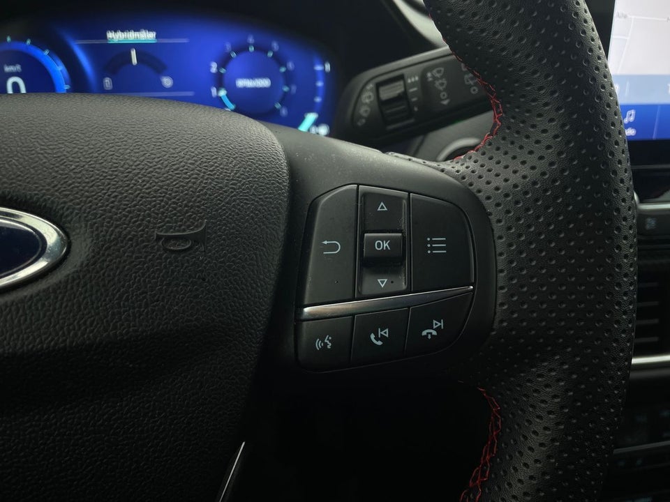 Ford Puma 1,0 EcoBoost mHEV ST-Line X 5d