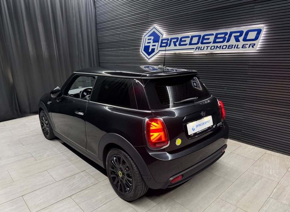 MINI Cooper SE Classic Trim 3d