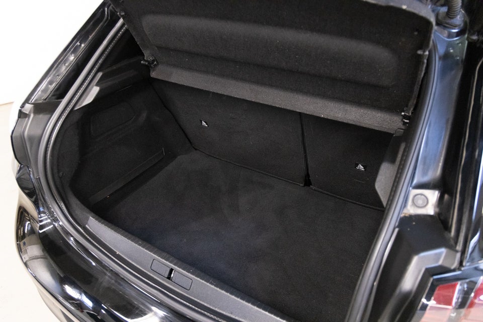 Peugeot 208 1,2 PureTech 75 Prime 5d