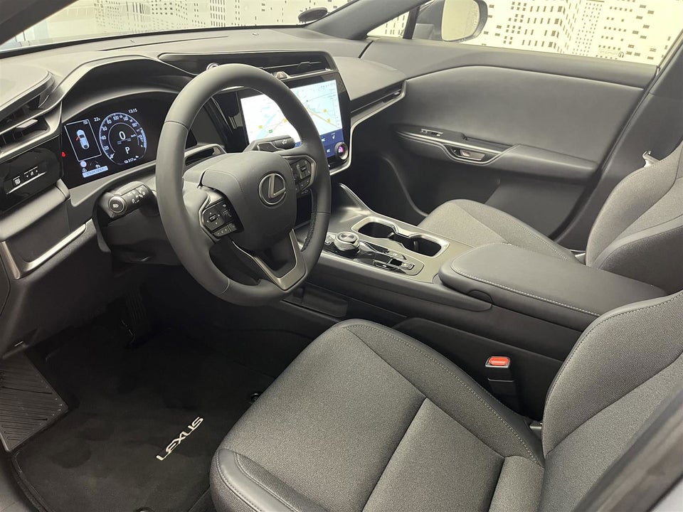 Lexus RZ450e Comfort 5d