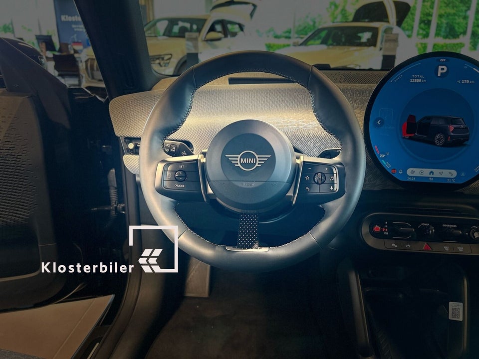 MINI Cooper SE Favoured Trim XL 3d