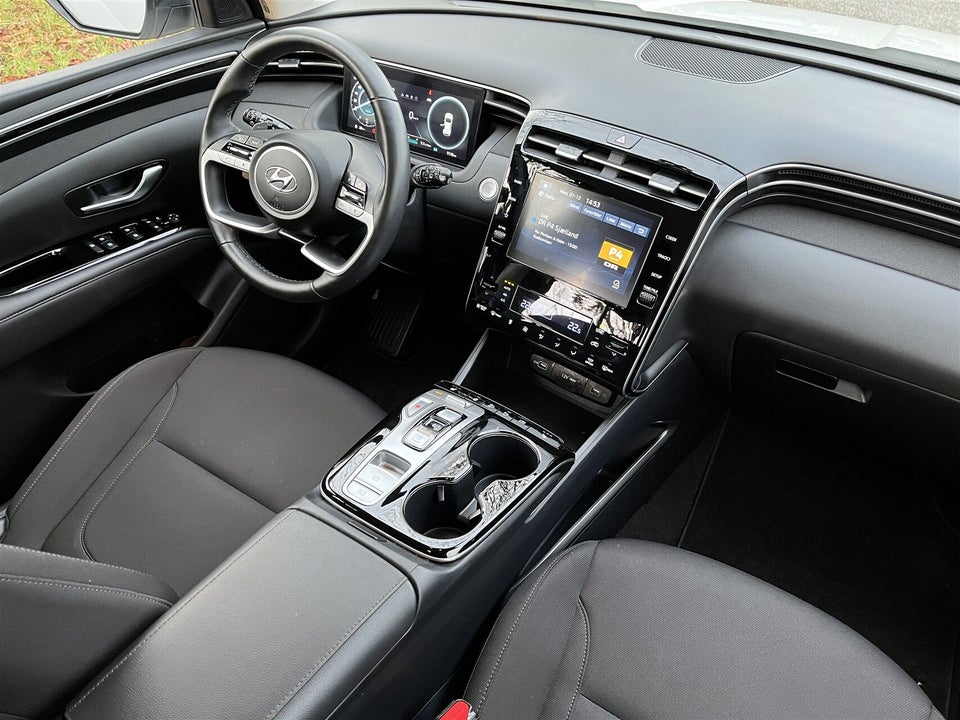 Hyundai Tucson 1,6 PHEV Essential aut. 4WD 5d