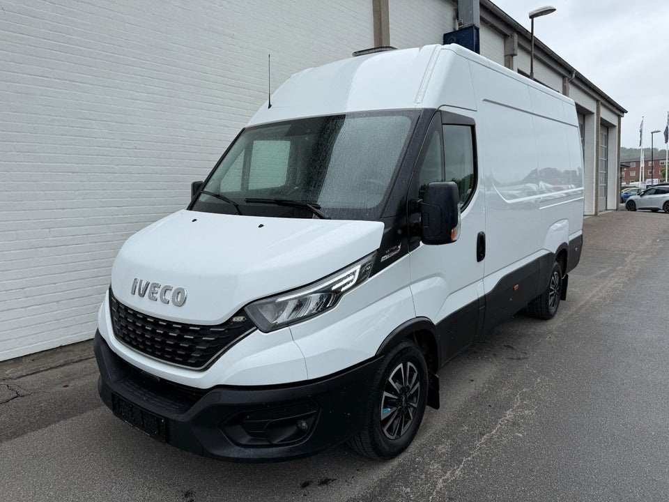 Iveco Daily 3,0 35S18 12m³ Van AG8