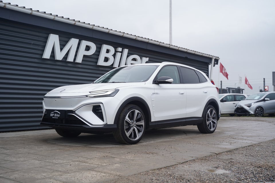 MG Marvel R Luxury 5d