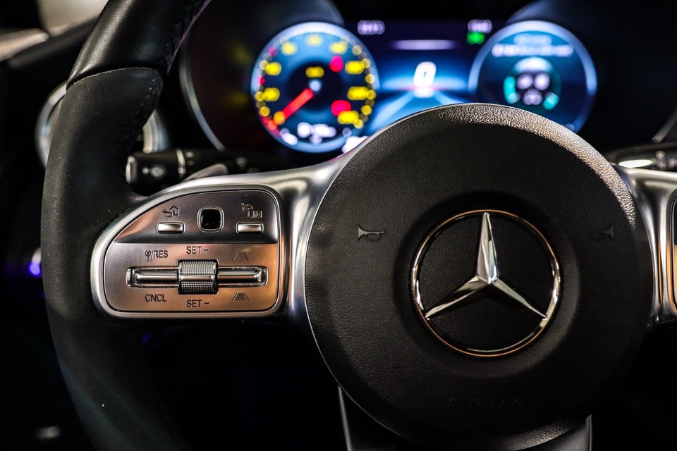 Mercedes C220 d 2,0 AMG Line Night Edition stc. aut. 5d