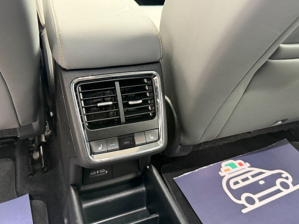 Skoda Enyaq 80x iV Maxx 5d