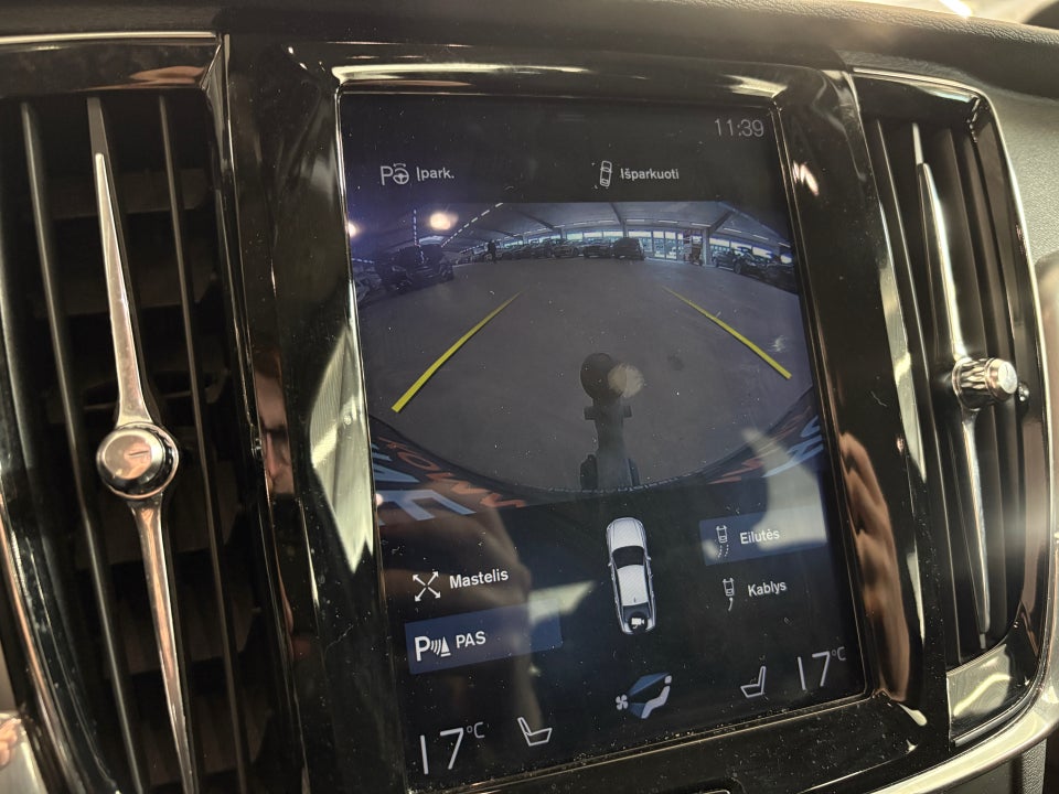 Volvo S90 2,0 T4 190 Momentum aut. 4d