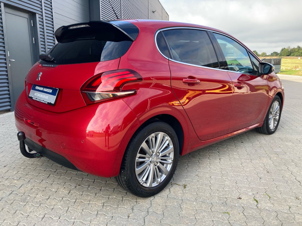 Peugeot 208 1,6 BlueHDi 100 Desire 5d