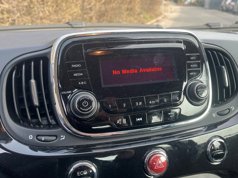 Fiat 500C 0,9 TwinAir 80 Lounge 2d