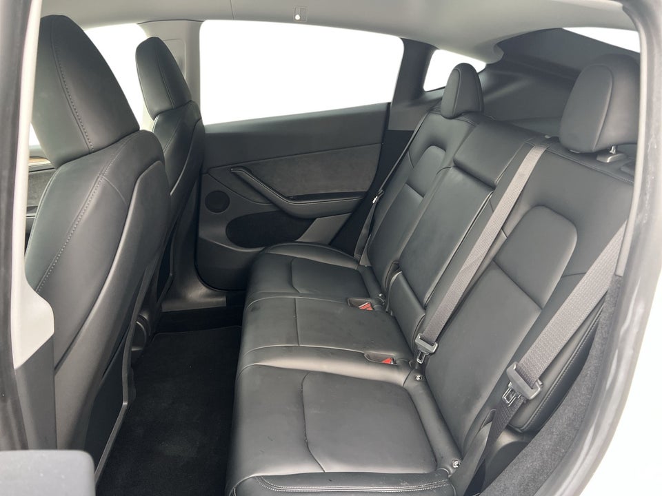 Tesla Model Y Performance AWD 5d