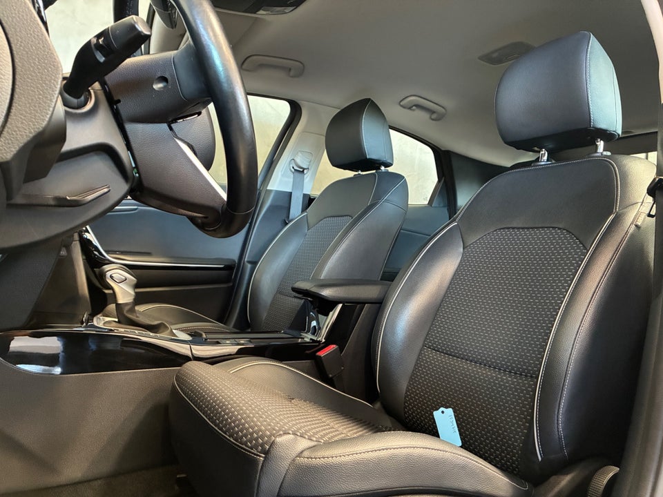 Kia XCeed 1,6 PHEV Prestige DCT 5d