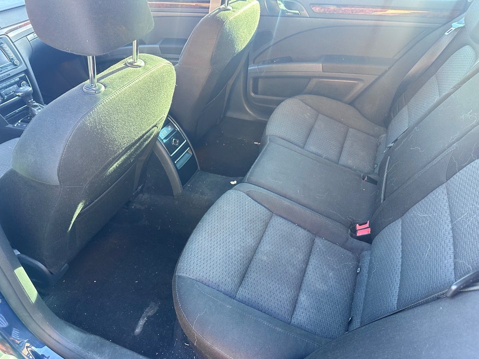 Skoda Superb 2,0 TDi 140 Ambition Combi DSG 5d