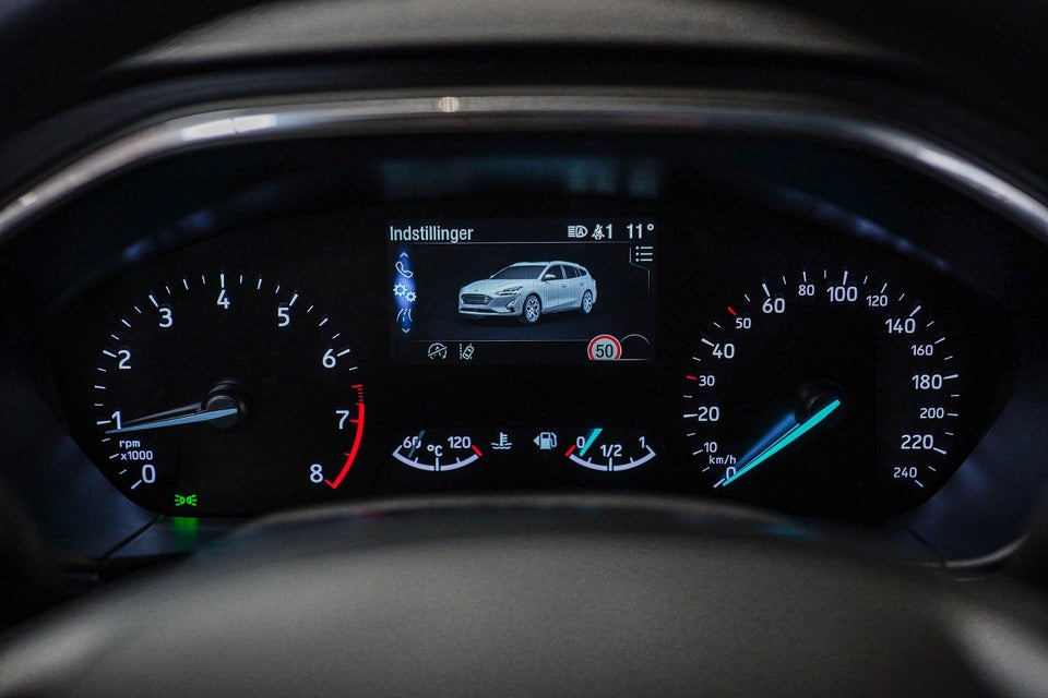 Ford Focus 1,0 EcoBoost mHEV Titanium stc. 5d