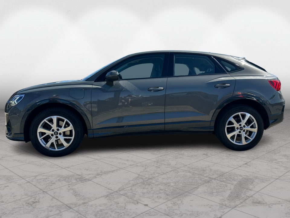 Audi Q3 45 TFSi e Attitude plus Sportback S-tr. 5d