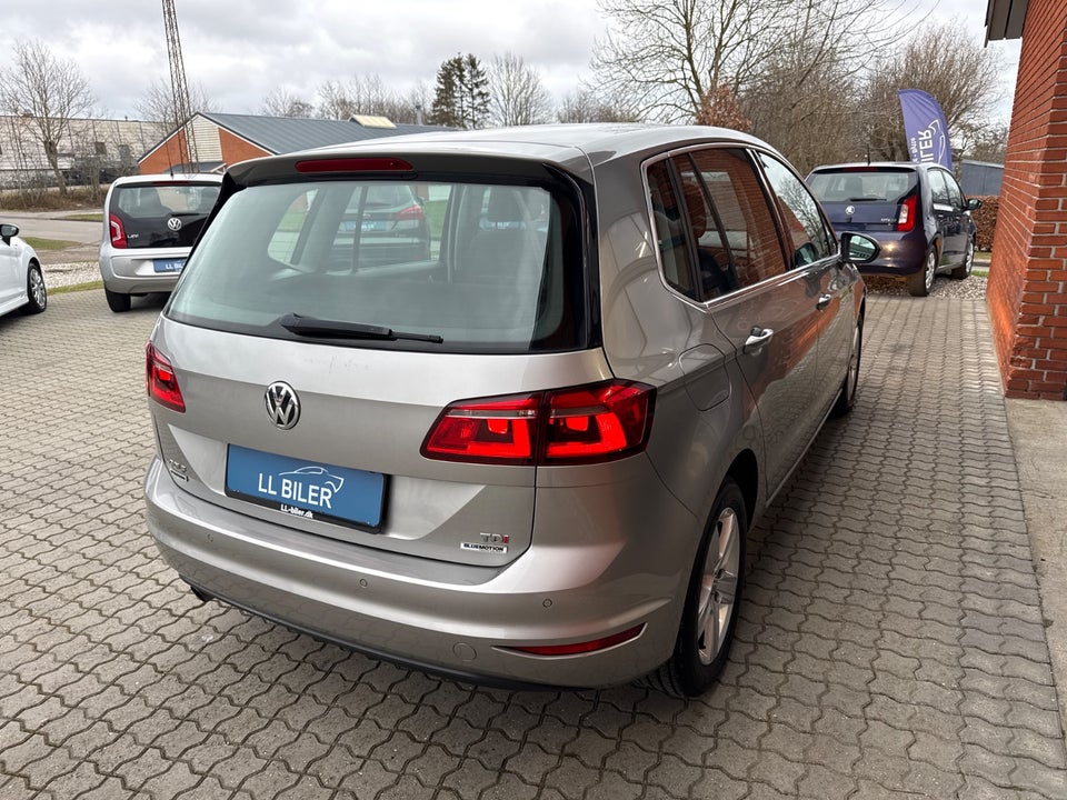 VW Golf Sportsvan 1,6 TDi 110 Highline DSG 5d
