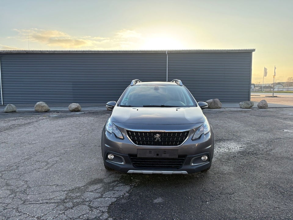 Peugeot 2008 1,6 BlueHDi 100 Allure Sky 5d