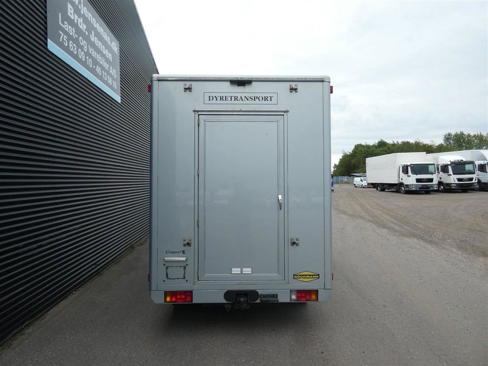 Renault Master III T35 2,3 dCi 146 L3H2 Kassevogn aut. 4d