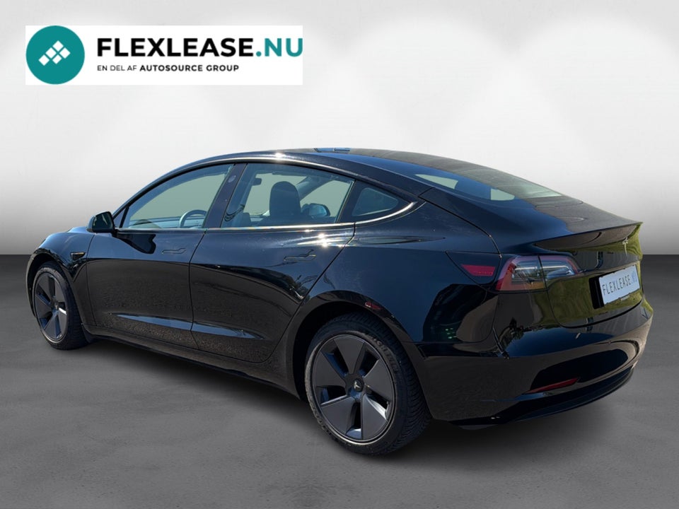 Tesla Model 3 Standard Range+ RWD 4d