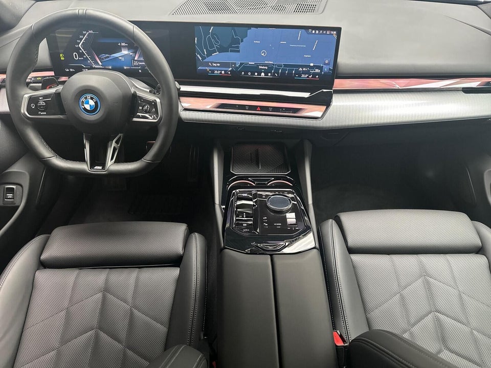 BMW i5 eDrive40 Touring M-Sport 5d