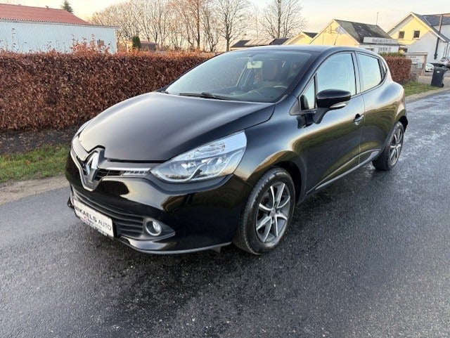 Renault Clio IV 0,9 TCe 90 Expression 5d