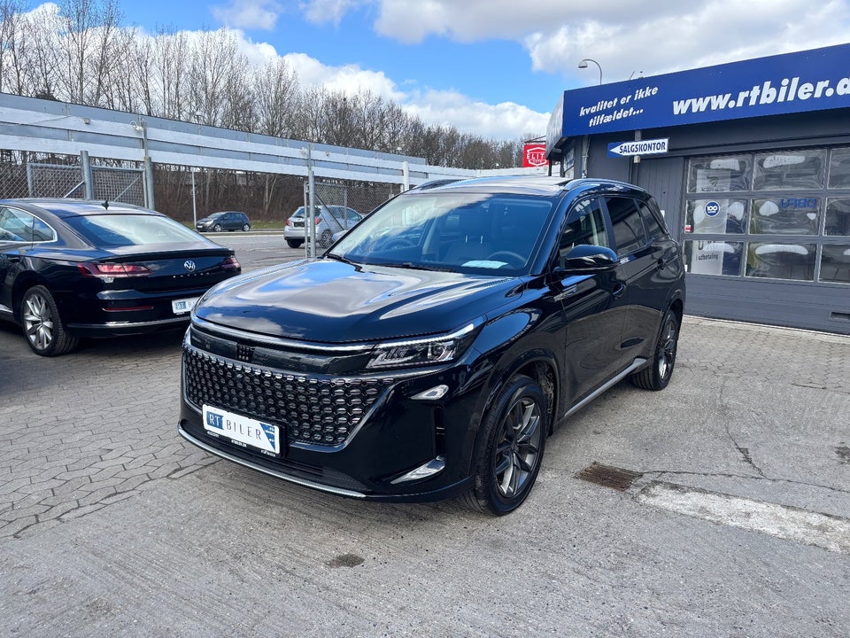 Navor E5 1,5 PHEV Rock 5d