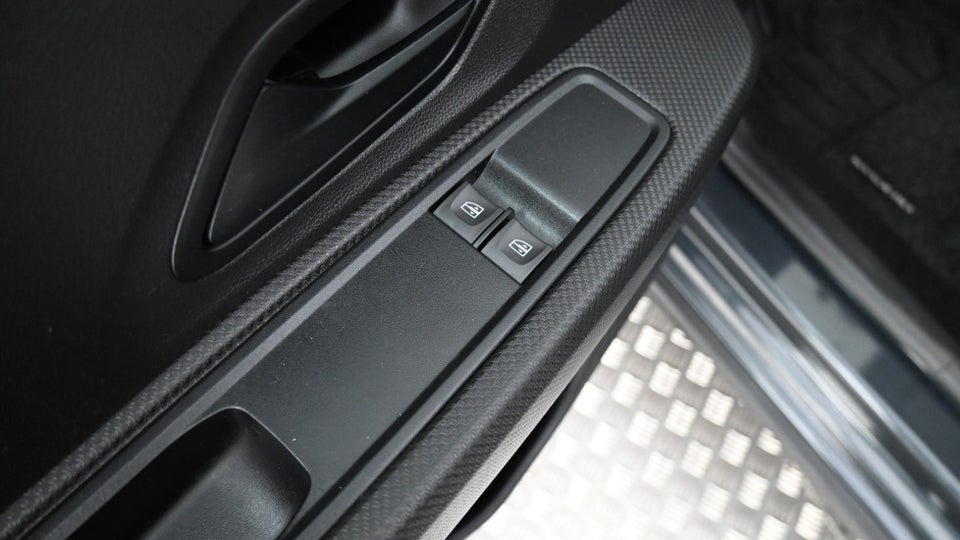 Dacia Sandero 1,0 TCe 90 Essential 5d