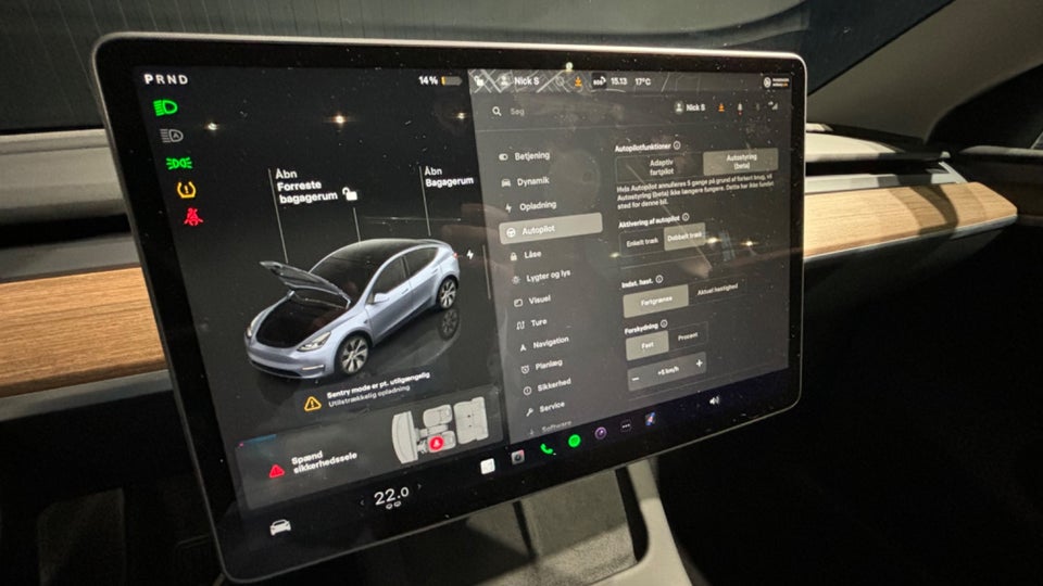 Tesla Model Y Long Range AWD 5d