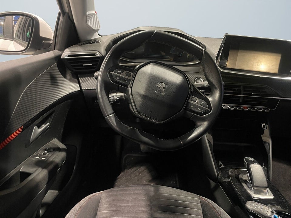 Peugeot e-208 50 Active 5d