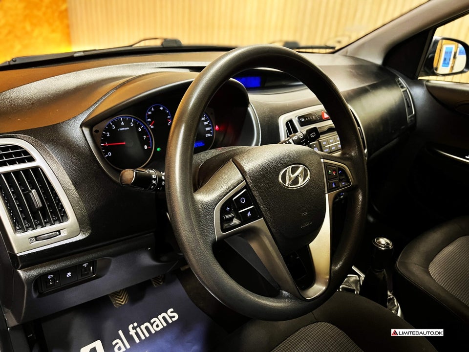 Hyundai i20 1,25 Comfort 5d