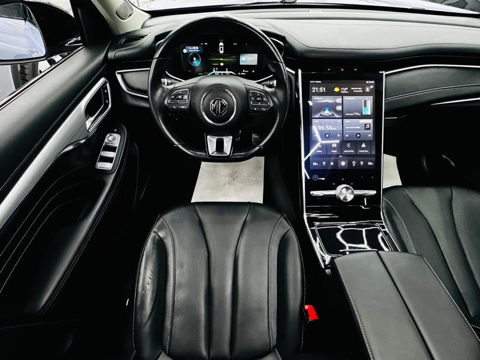 MG Marvel R Performance 5d