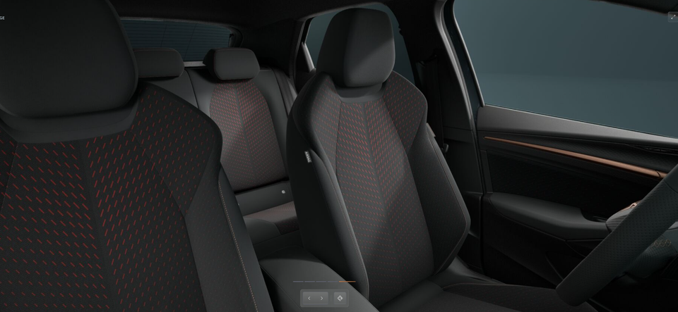 Cupra Raval 52 Endurance 5d