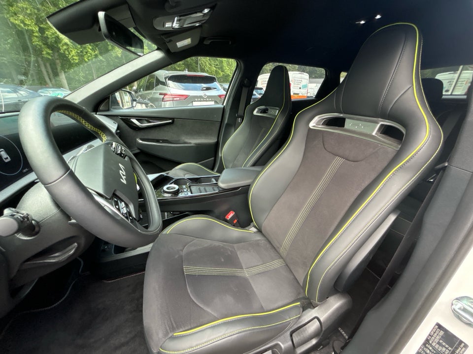 Kia EV6 77 GT Performance AWD 5d