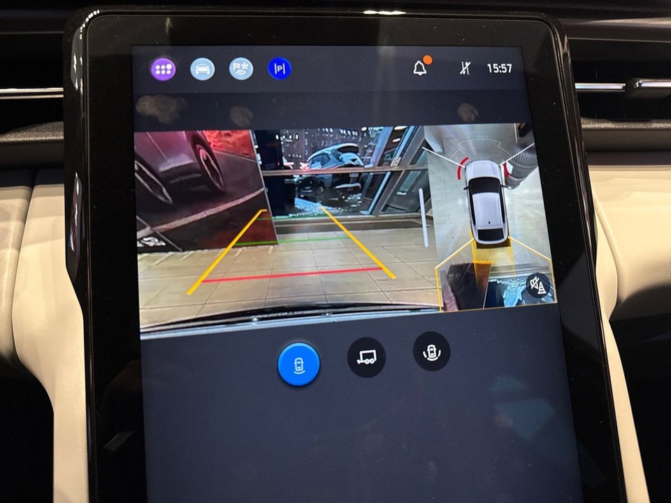 Ford Explorer 77 Premium Extended Range 5d